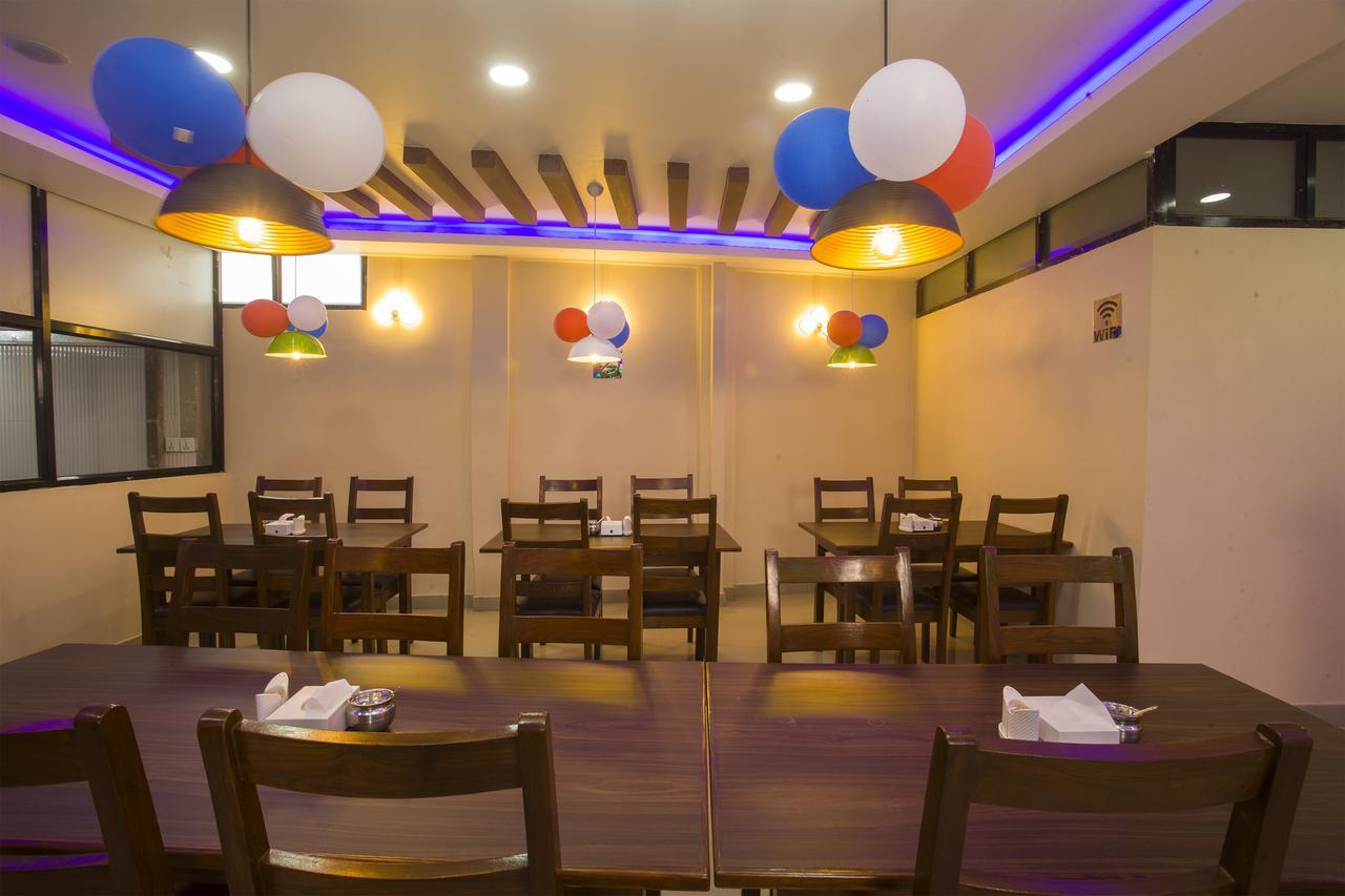 Oyo 146 Somewhere Hotel & Resturant Κατμαντού Εξωτερικό φωτογραφία